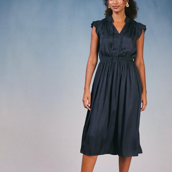 NWT - Audrey Midi Dress - Black - Size L - Picture 1 of 9